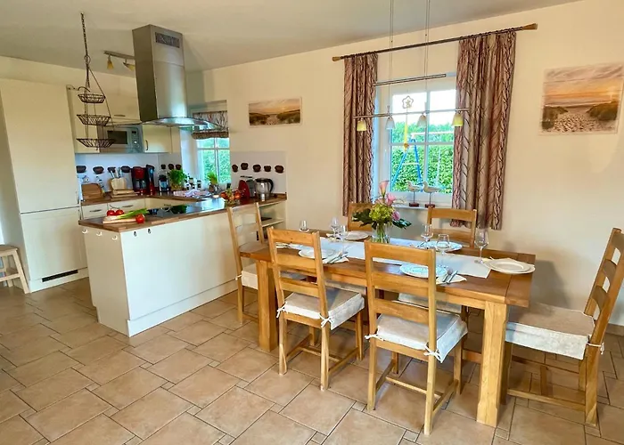 Strohhut - 度假居 奥斯特西巴德钦诺维茨